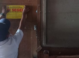 Gegara Nunggak 300 juta, Perumda Pasar Terpaksa Segel 245 Lods Dan Kios Di Pasar Sambung Jawa Makassar