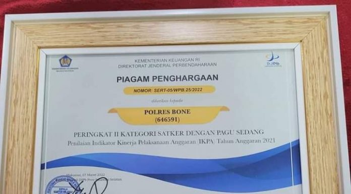 Kapolres Bone Terima Penghargaan IKPA Dari Kakanwil Direktorat Jenderal Perbendaharaan Provinsi Sulsel