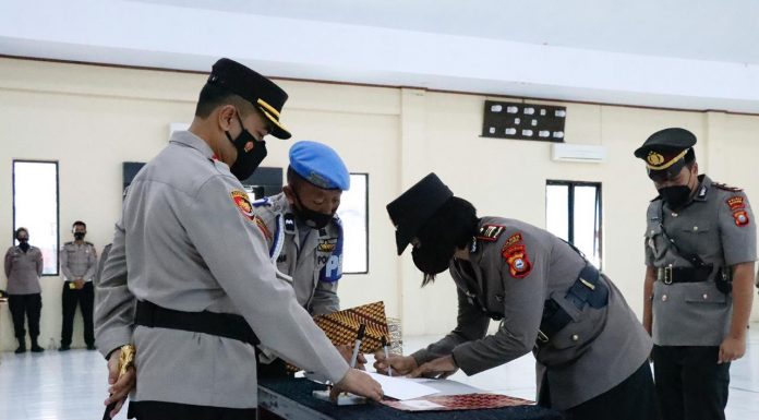 Polres Bulukumba Gelar Sertijab Kasat Lantas dan Kasat Narkoba