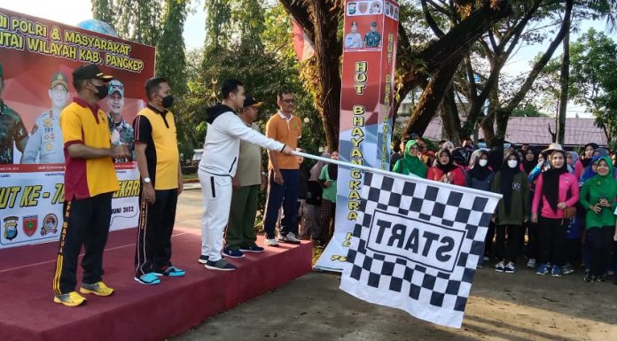Peringatan HUT Bhayangkara Ke-76, Kodim 1421/Pangkep Adakan Gerak Jalan Santai