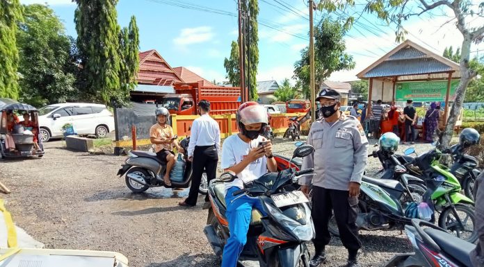 Polsek Tanasitolo Giat Operasi Yustisi Vaksinasi Covid-19