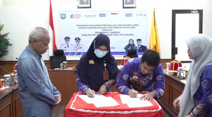 Permudah Akses Data Adminduk, Dukcapil dan 9 OPD Teken MoU di Pangkep