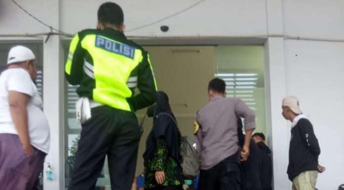 Gegerkan Seisi Penumpang, Seorang Pemuda Tewas Dalam Bus di Magetan