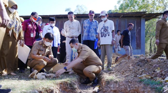 Bupati Pangkep Peletakan Batu Pertama Pembangunan Lumbung Pangan, MYL: Tingkatkan Kesejahteraan Petani Sebagai Lumbung Pangan di Tiga Desa