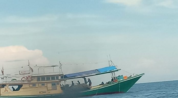 Diduga Aktivitas Ilegal, Tangkap Ikan Pakai Pukat Harimau di Perairan Laut Barru, Banyak Nelayan Resah!