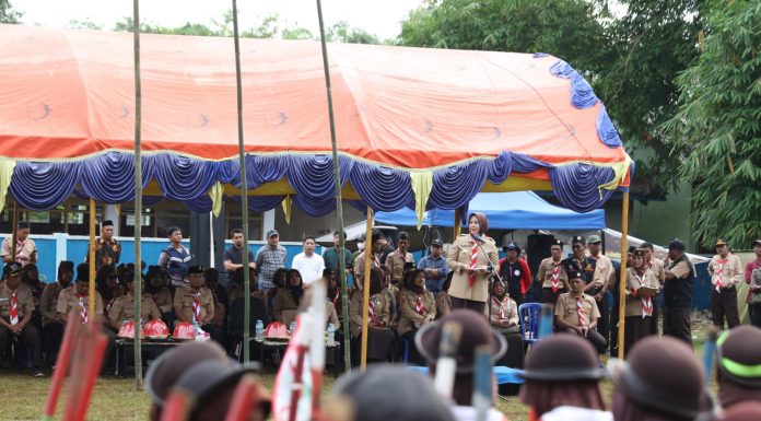 Kwarcab Makassar Beri Bantuan Dana Operasional, Fatmawati Rusdi Harap Dapat Majukan Pramuka di Tingkat Ranting