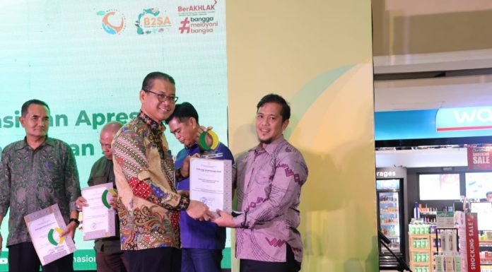 Makassar Satu-Satunya Kota yang Raih OKKPD Kemanan Pangan Terbaik di Sulsel dari Bapanas