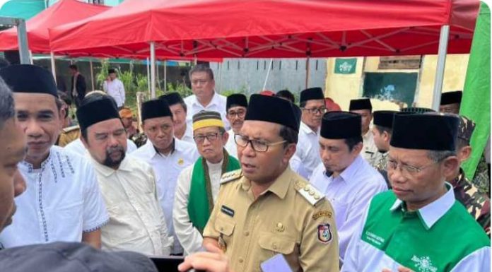 Walikota Danny Pomanto Bantu Hibah Rp 1 Miliar Pembangunan Gedung PCNU Makassar
