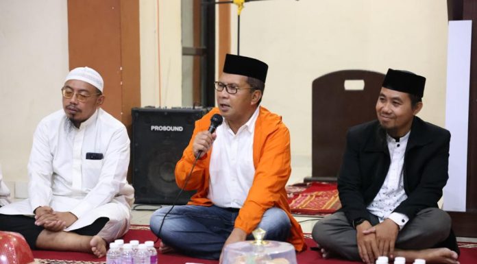 Silaturahmi ke Pondok Pesantren Ibnu Qayyim, Danny Pomanto Gaungkan Jagai Anakta