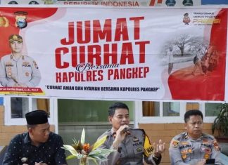 Jum’at Curhat Polres Pangkep, Tema : Curhat Aman dan Nyaman Bersama Kapolres di Kantor Kelurahan Sibatua