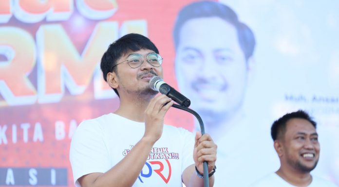 dr Udin Bersama KORMI Senam Sehat dengan Ribuan Warga Kecamatan Manggala Kota Makassar