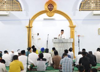 Pertama Puasa Ramadhan, Danny Pomanto: Puasa Melatih Diri untuk Jadi Pemimpin dan Disiplin Yang Kuat