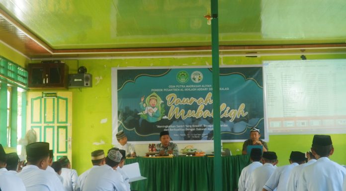 Perkuat Kapasitas, OSIM MA DDI Takkalasi Barru Gelar Daurah Muballigh dan Muballigha Jelang Ramadan
