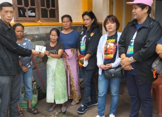 Peduli Kemanusiaan ‘Tim Ganjaris’ Turun Langsung Berbagi Kasih Kepada Keluarga Korban Kebakaran di Dusun Buntu Lembang Toraja Utara