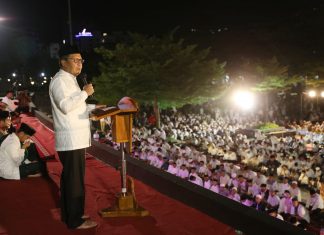 Pekan Ketiga Ramadhan, Ribuan Warga Padati Anjungan Pantai Losari Demi Ikuti Program GMSSB Pemkot Makassar