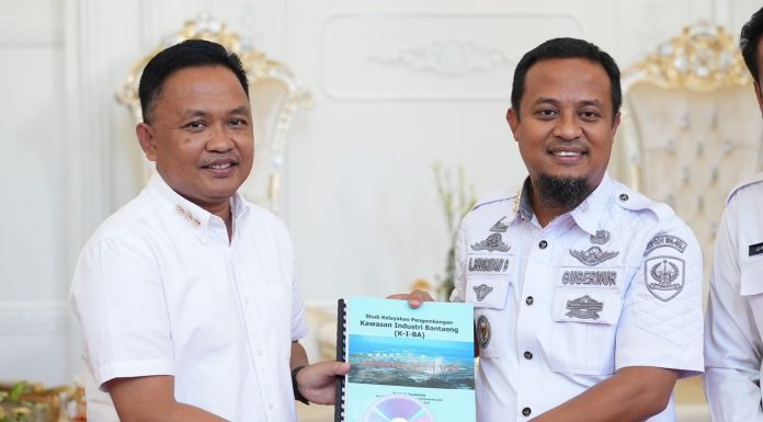 Bupati Bantaeng Dr. H.Ilham Azikin Terima Studi Kelayakan Pengembangan KIBa dari Gubernur Sulsel, Inggris Akan Investasi Pabrik Baterai Senilai 135 Triliun