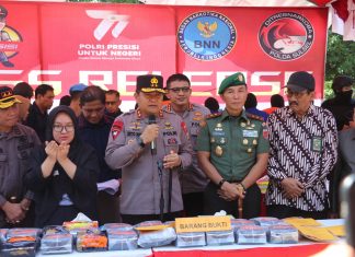 Sukses Polda Sulsel Musnahkan BB 20,7 Kg Sabu, 957 Butir Ekstasi, 4,3 Kg Daun Ganja dan 4000 Butir Obat Daftar ‘G’ di Mapolda Sulsel