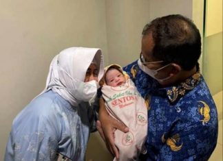 Walikota Danny Pomanto dan Keluarga Berbahagia, Cucu Pertama Lahir dari Anak Sulungnya Aura Aulia