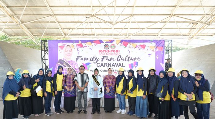 Bunda PAUD Makassar Buka Lomba Karnaval Baju Adat IGTKI-PGRI, Diikuti 1.400 Murid TK Se Kota Makassar