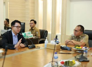 Walikota Makassar Danny Pomanto Jajaki Kerja Sama Smart Street Lighting Project