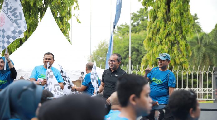 Lepas Peserta Sulsel SMANSA 10K Tahun 2023, Walikota Danny Pomanto Bangga Lahir dari SMANSA