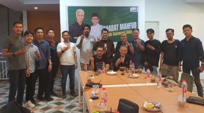 Relawan Sahabat Mahfud Sulsel (RSM-Sulsel) Luncurkan Aplikasi ‘Wacuranglu’ dan Latih 5000 Relawan Hukum Pantau Kecurangan Pemilu 2024