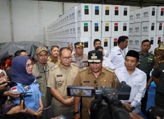 Pj Gubernur, Walikota Makassar dan KPU Tinjau Kesiapan Gudang Logistik Pemilu Kota Makassar