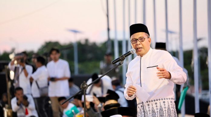 Forkopimda se-Makassar Kompak Konsolidasi dan Refleksi Keimanan dengan Salat Subuh Berjamaah, Hadirkan Da’i Kondang Ustadz Da’sad Latif