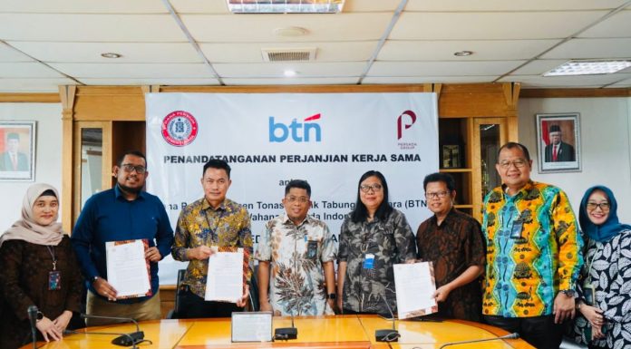 Penanda Tanganan Kerja Sama Dana Pensiun PT Semen Tonasa Dengan PT BTN Tbk Dan PT Wahana Persada Indonesia Atas Aset-aset PT Semen Tonasa