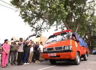 Lepas Bantuan Gelombang ke-2, Pj Bupati Bantaeng Apresiasi Kolaborasi Pemkab dan Masyarakat Bantaeng