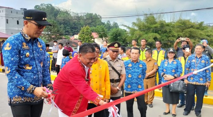 Penjabat Gubernur Sulsel Resmikan Jembatan Malangngo’ Sungai Sa’dan Toraja Utara Senilai 6,6 M