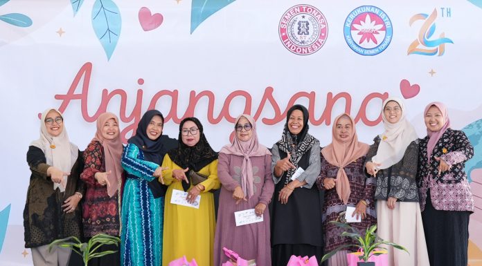 Menyambut HUT KIKST Ke-24, Pembina dan Pengurus KIKST Giat Anjangsana dan Penyaluran Bantuan 100 Sembako Kepada Pensiunan PT Semen Tonasa