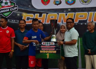 Dandim 1421/Pangkep Secara Resmi Menutup Turnamen Sepak Bola Dandim Cup Ke-2 Dalam Rangka Peringati HUT TNI ke-79