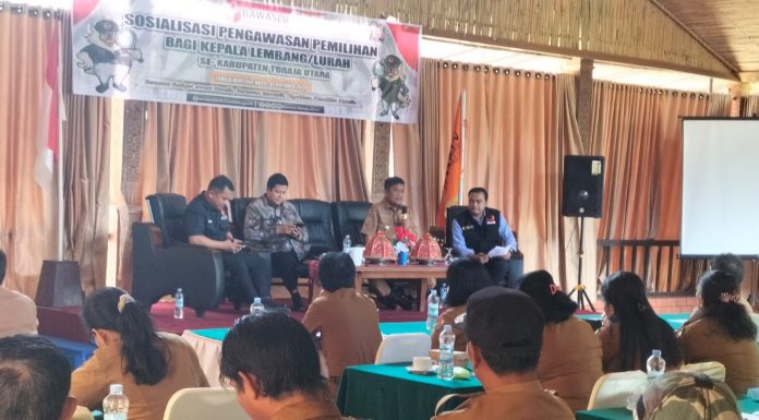 Bawaslu Torut Sosialisasi Pengawasan Pilkada Serentak 2024 Bagi Kepala Lembang dan Lurah Se Toraja Utara