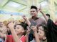 Bupati Bantaeng Uji Nurdin Berikan Bantuan Jamaah Masjid Jamiatul Khaeriah Saat Safari Ramadhan