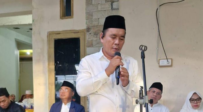 Wakil Ketua DPRD Luwu Utara Sampaikan Takziah untuk Almarhum Ketua DPRD, Amir Makhmud, S.H.