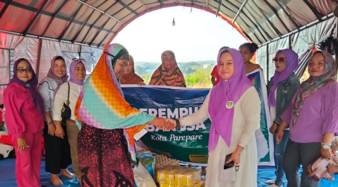 Peduli, Perempuan Bangsa PKB Salurkan dan Galang Donasi Untuk Korban Kebakaran di Kota Parepare