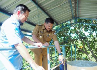 Bupati Bantaeng Uji Nurdin Didampingi Dirut PDAM, Komitmen Perbaikan Pipa Air Segera Rampung