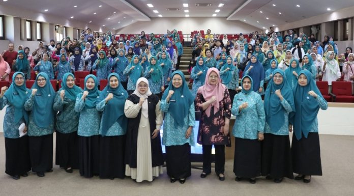 Ketua TP PKK Makassar Ajak Pasangan Usia Subur Pahami Kesehatan Reproduksi dan Rencana Keluarga