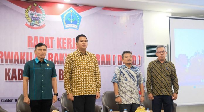 Bupati Uji Nurdin Membuka Rapat Kerja DPRD Bantaeng dan Mengapresiasi Kinerja Legislator Bantaeng