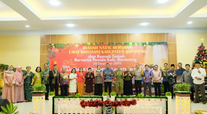 Bupati Bantaeng Bersama Forkopimda Hadiri Perayaan Natal dan Ramah tamah bersama Umat Kristiani