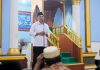 Safari Ramadhan di Eremerasa, Bupati Bantaeng Serahkan Bantuan untuk Masjid Nurul Muttaqin