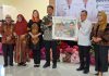 Momen Penuh Haru, Bupati Bantaeng Lepas Purna Bhakti Sekda Bantaeng, H. Abdul Wahab