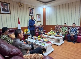 Bupati Bantaeng Bersama Forkopimda Hadiri Penandatanganan Kesepakatan Bersama Untuk Sukseskan Pilkades PAW