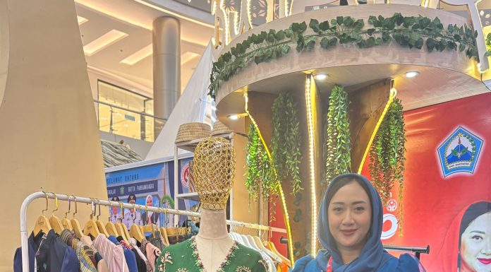 Ingin Perluas Pasar UMKM, Ketua Dekranasda Bantaeng Hadiri Puncak HUT Dekranas ke-46 Tahun