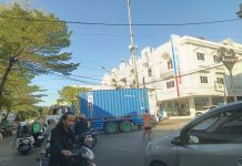 Abaikan Perwali No. 94, Tronton 10 Roda Kembali Merajalela Bongkar Muat di Siang Hari, Makassar Macet Parah, Walikota APPI diminta Tegas