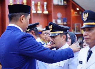 Bupati Uji Nurdin Lantik 19 Pejabat Pemkab Bantaeng, Tekankan Peningkatan Pelayanan kepada Masyarakat