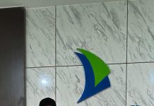 Pemkab Enrekang Bersinergi Dengan Bank Sulselbar Percepat Transformasi Melalui Bantuan Dump Truck dan Lampu Hias