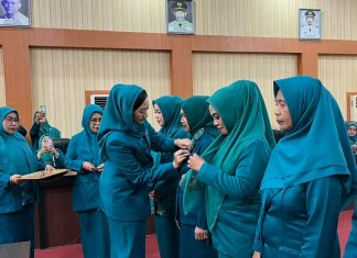 Ketua TP PKK Bantaeng Lantik Enam Ketua TP PKK, Perkuat Sinergi Program Pemberdayaan