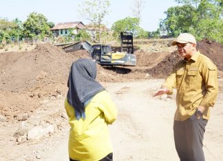 Bupati Bantaeng Tinjau Pengerukan Cekdam Balang Sikuyu untuk Antisipasi Banjir